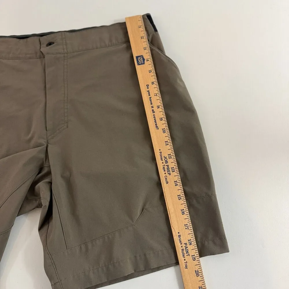 The North Face Men's Paramount Active Hiking Shorts Taupe - Size 38